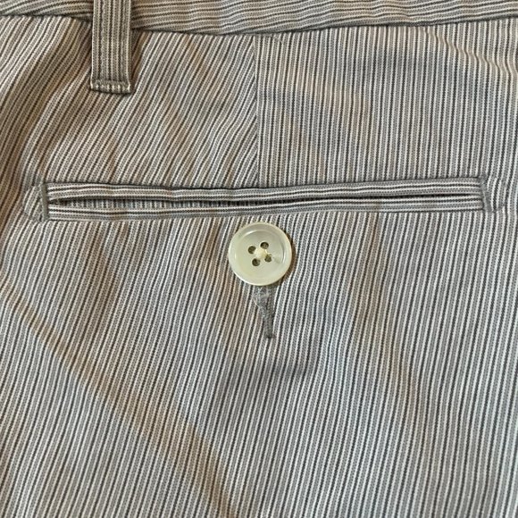 Gray Pinstriped Cropped Pants with Cuffs - Low waist - Brand is G1Boy - Large - Picture 6 of 10